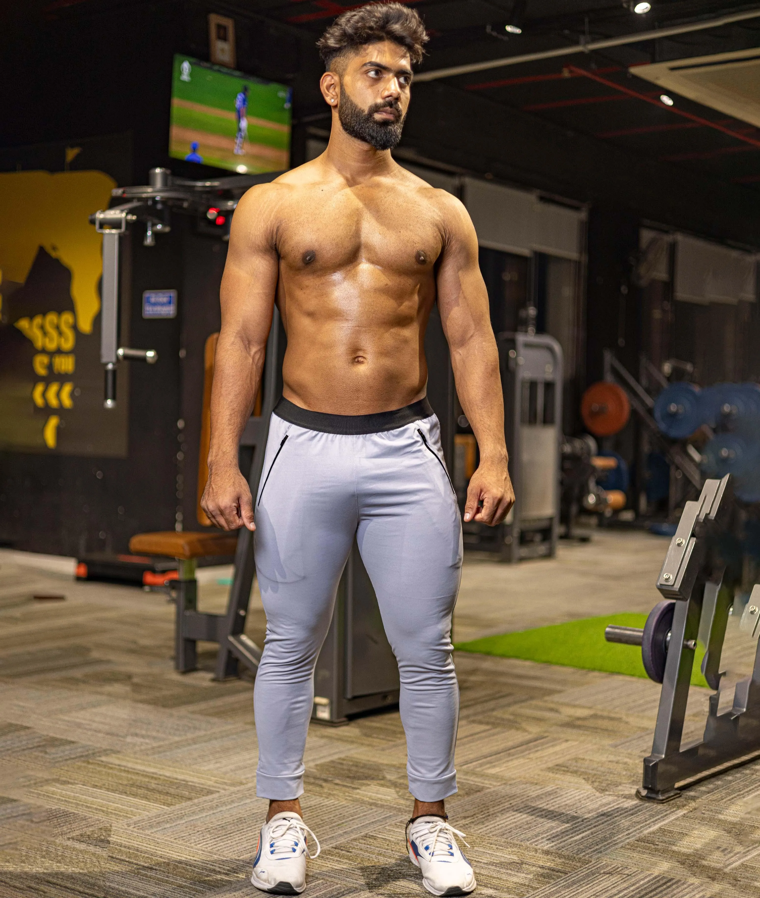 102 Perfection GymX Joggers: Light Grey