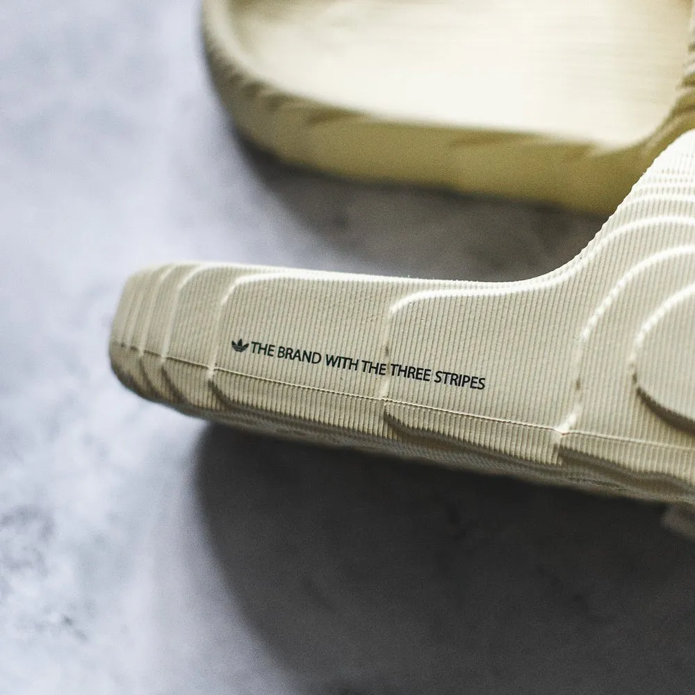 adidas Adilette 22 Slides Desert Sand