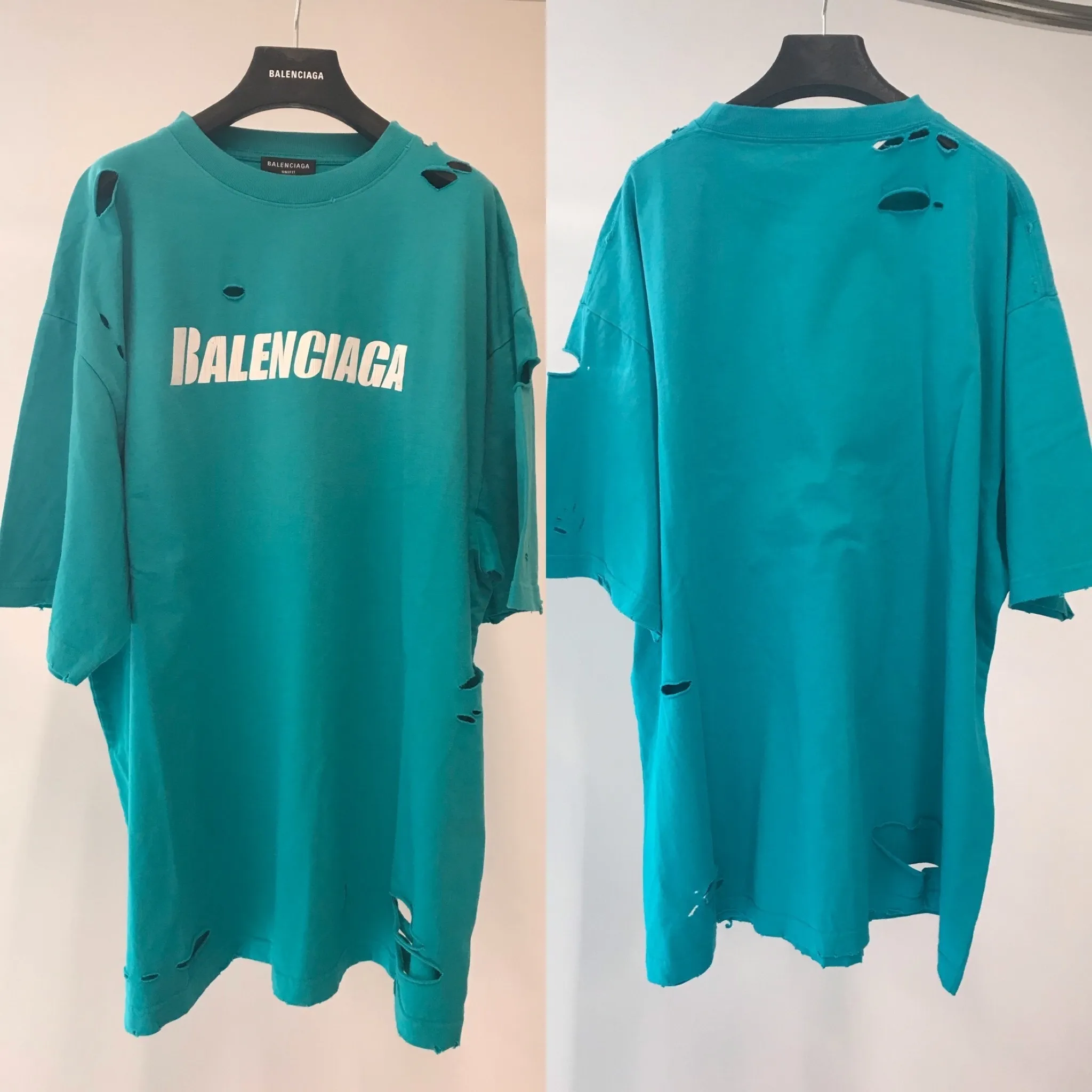 BALENCIAGA  |BALENCIAGA CAPS DESTROYED Oversized T-shirt