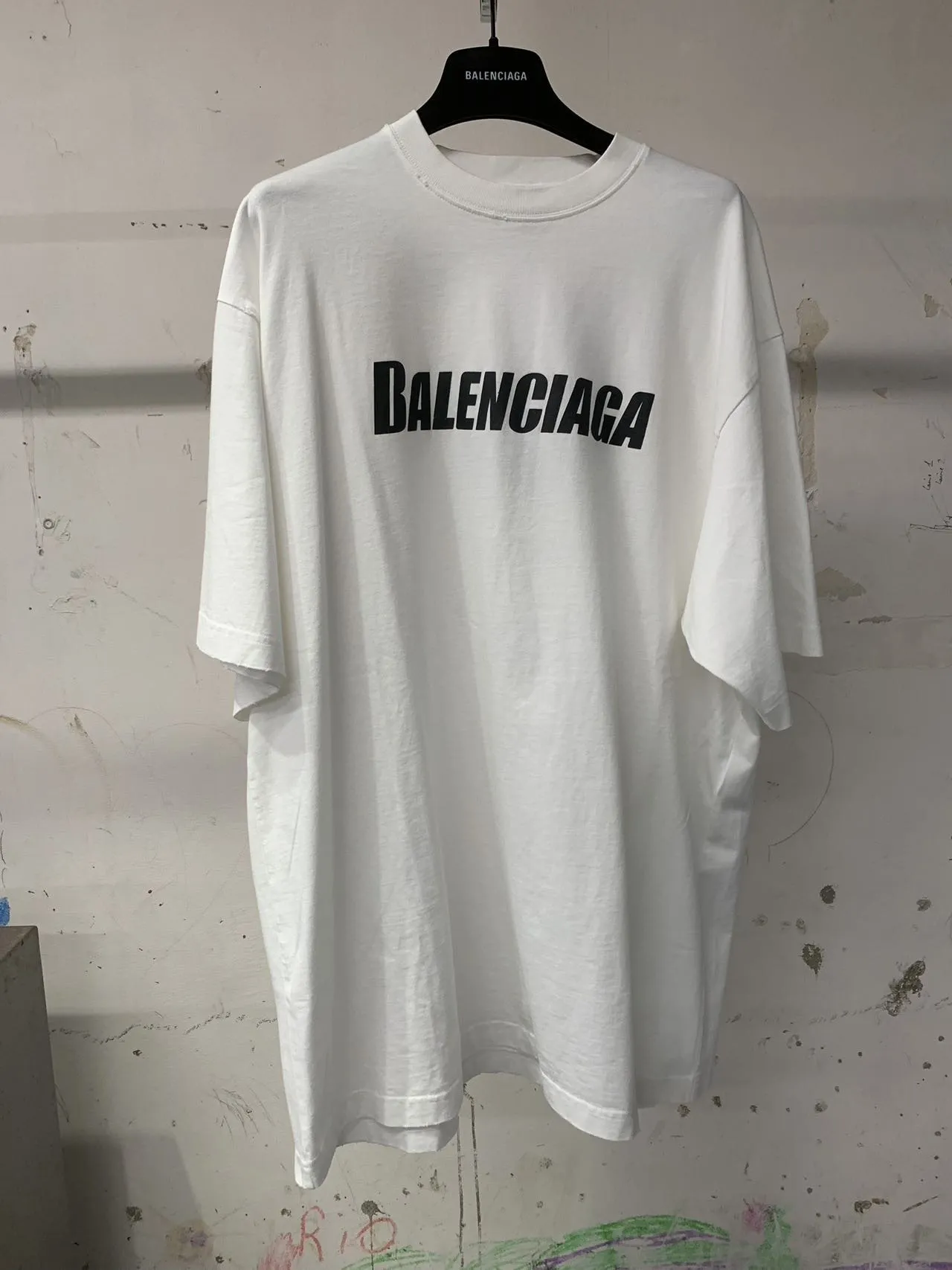 BALENCIAGA  |BALENCIAGA CAPS DESTROYED Oversized T-shirt