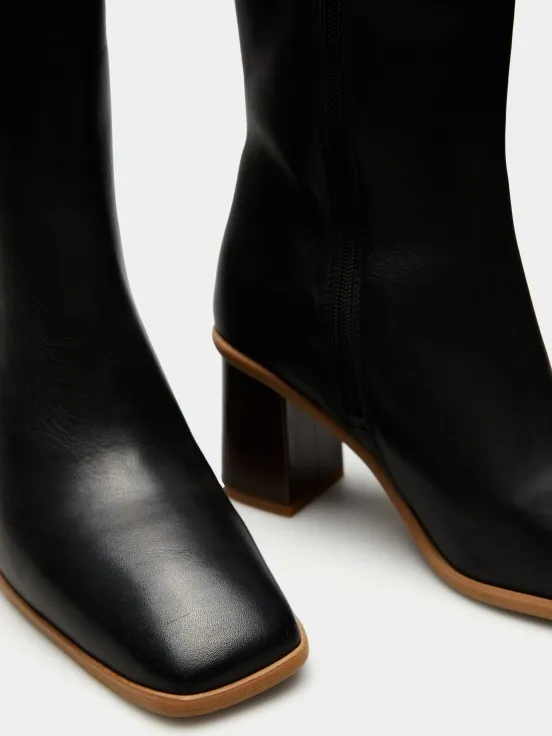 Black ankle boots with heel