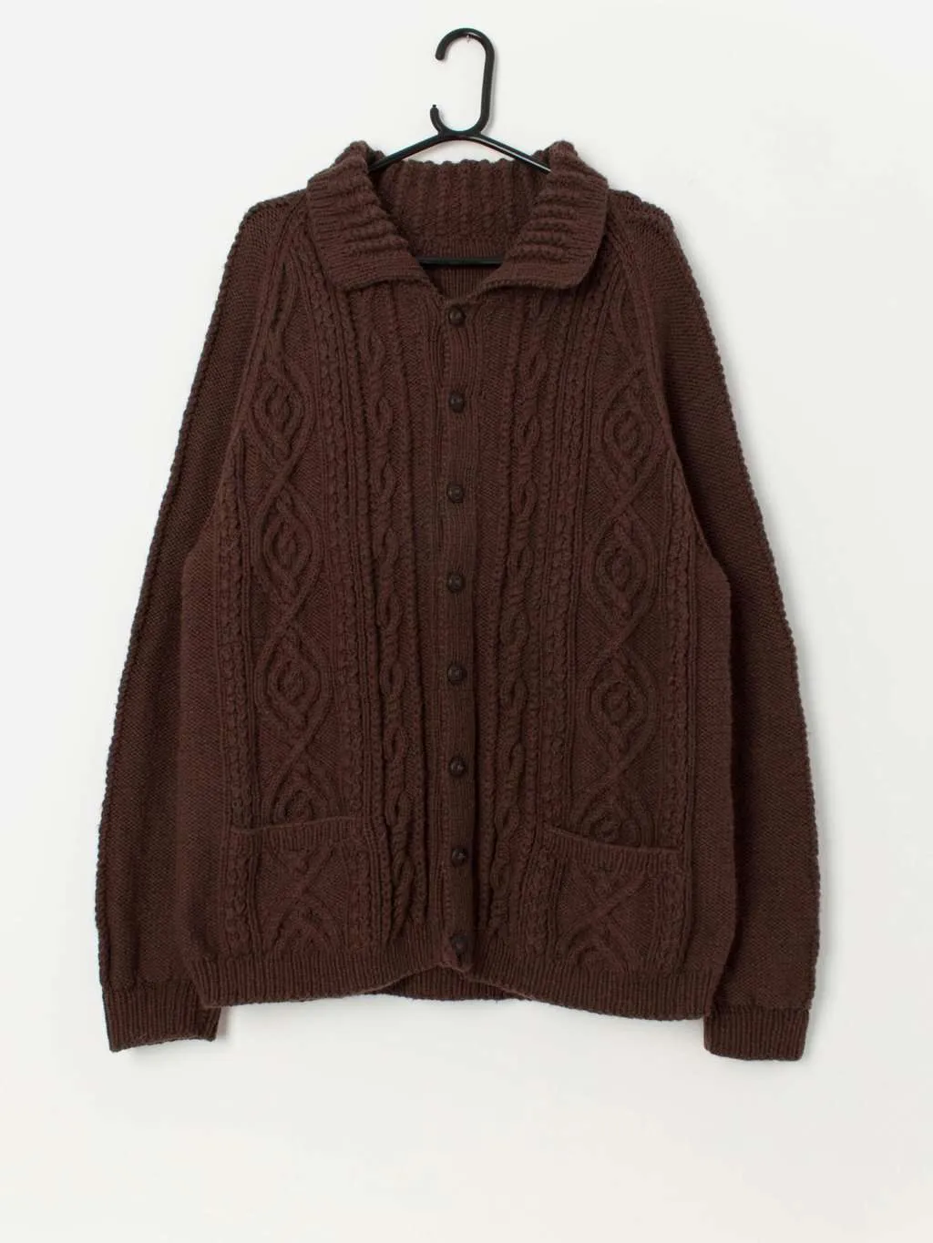 Men’s vintage handknitted autumn brown cardigan with collar – Large