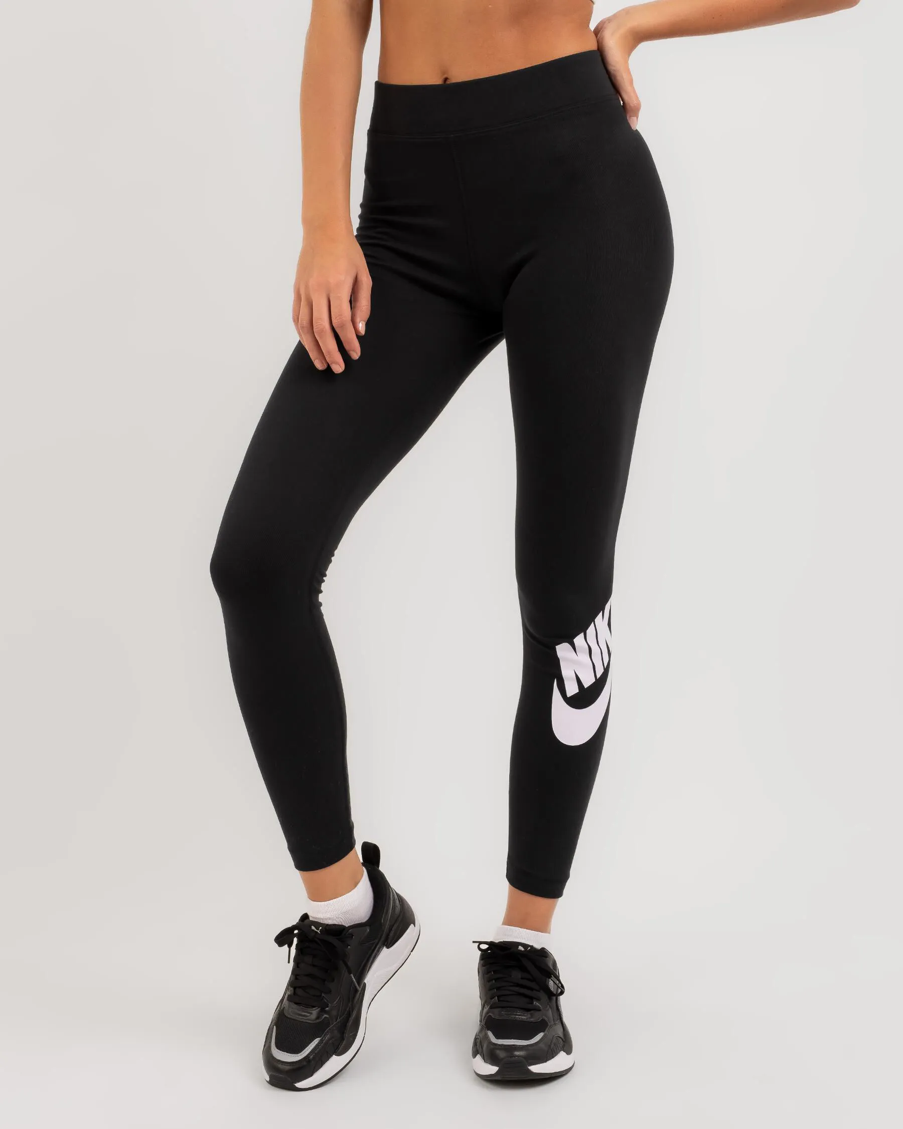 Nike Essential Logo Leggings