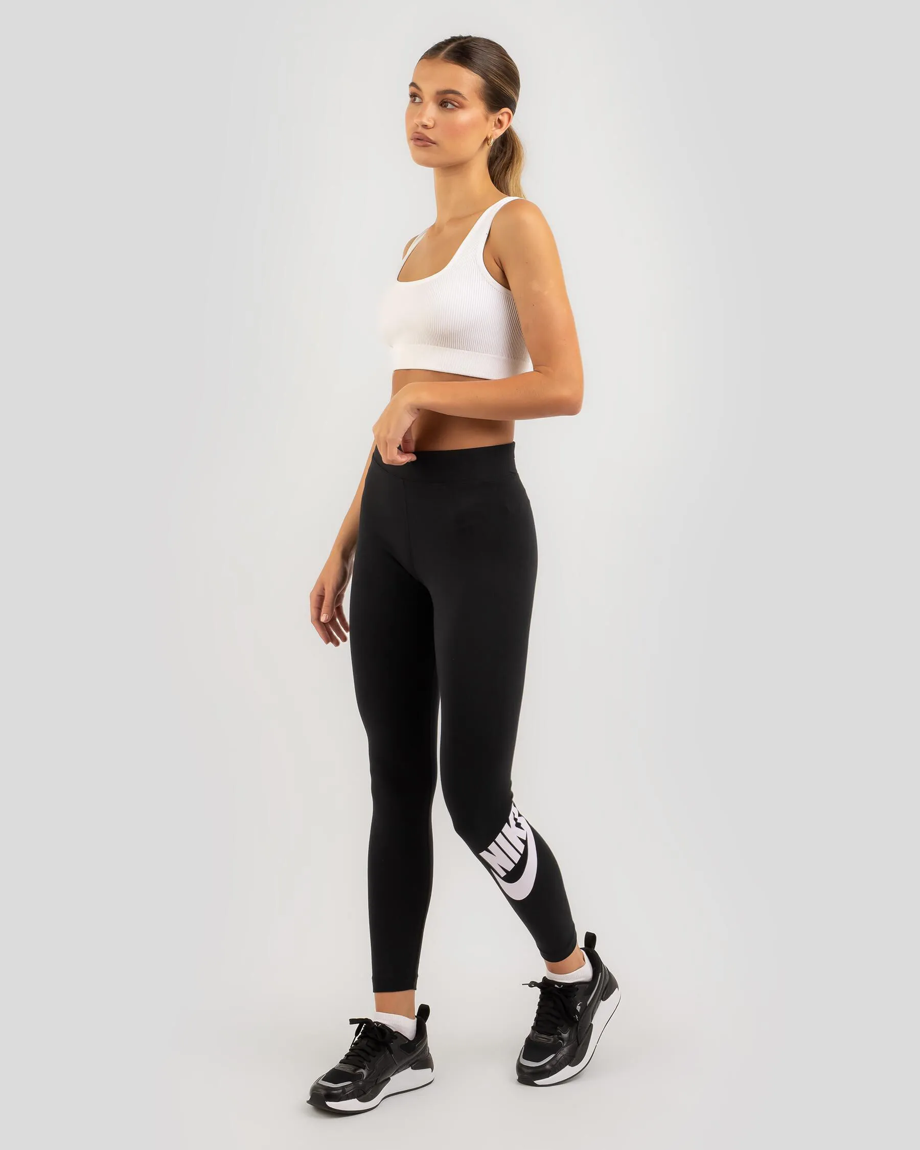 Nike Essential Logo Leggings