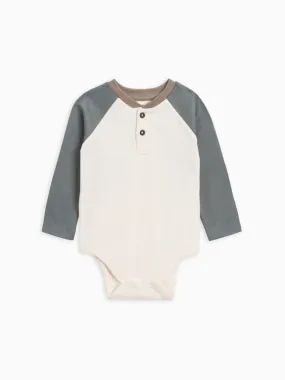 Organic Lucas Raglan Henley Bodysuit - Ivory / Agave