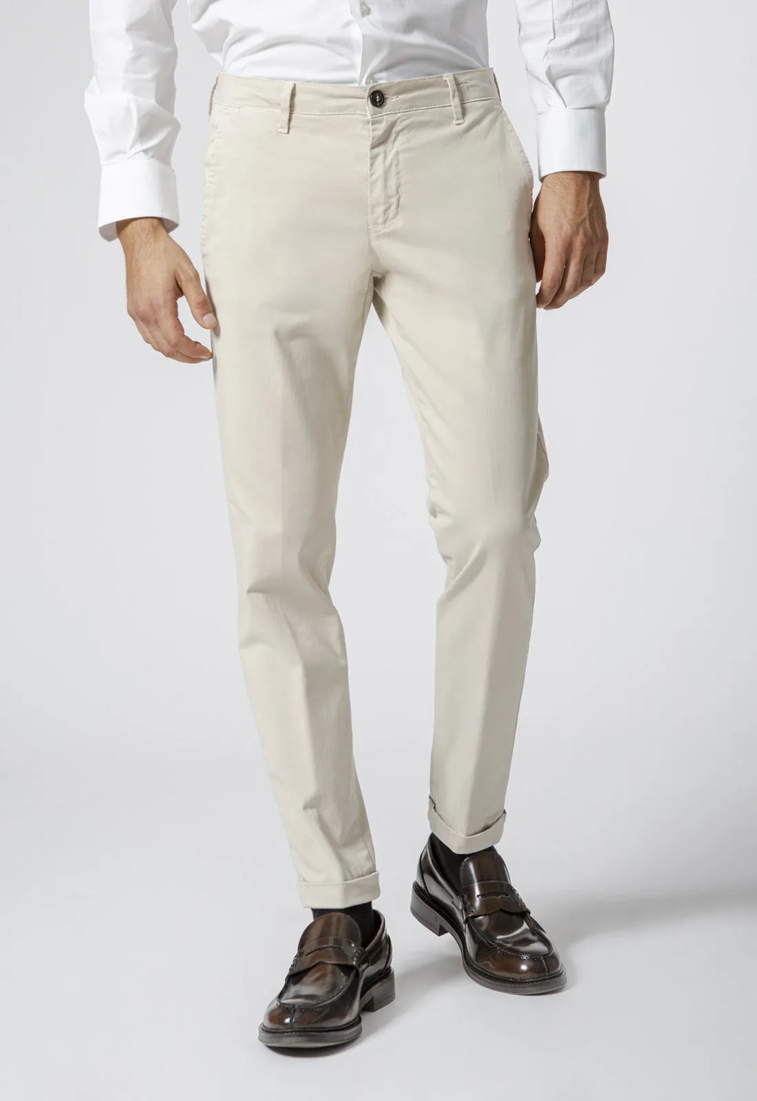 Pantalone Capri Raso