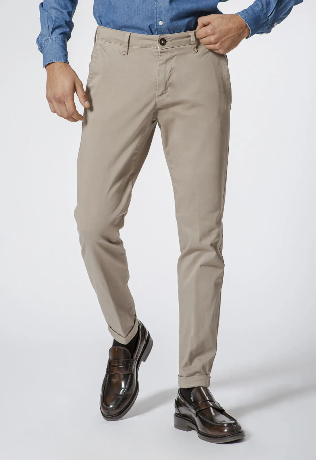 Pantalone Capri Raso