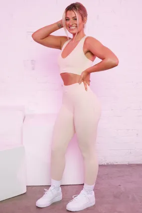 Strong Ribbed Butt Lifting Leggings in Cream