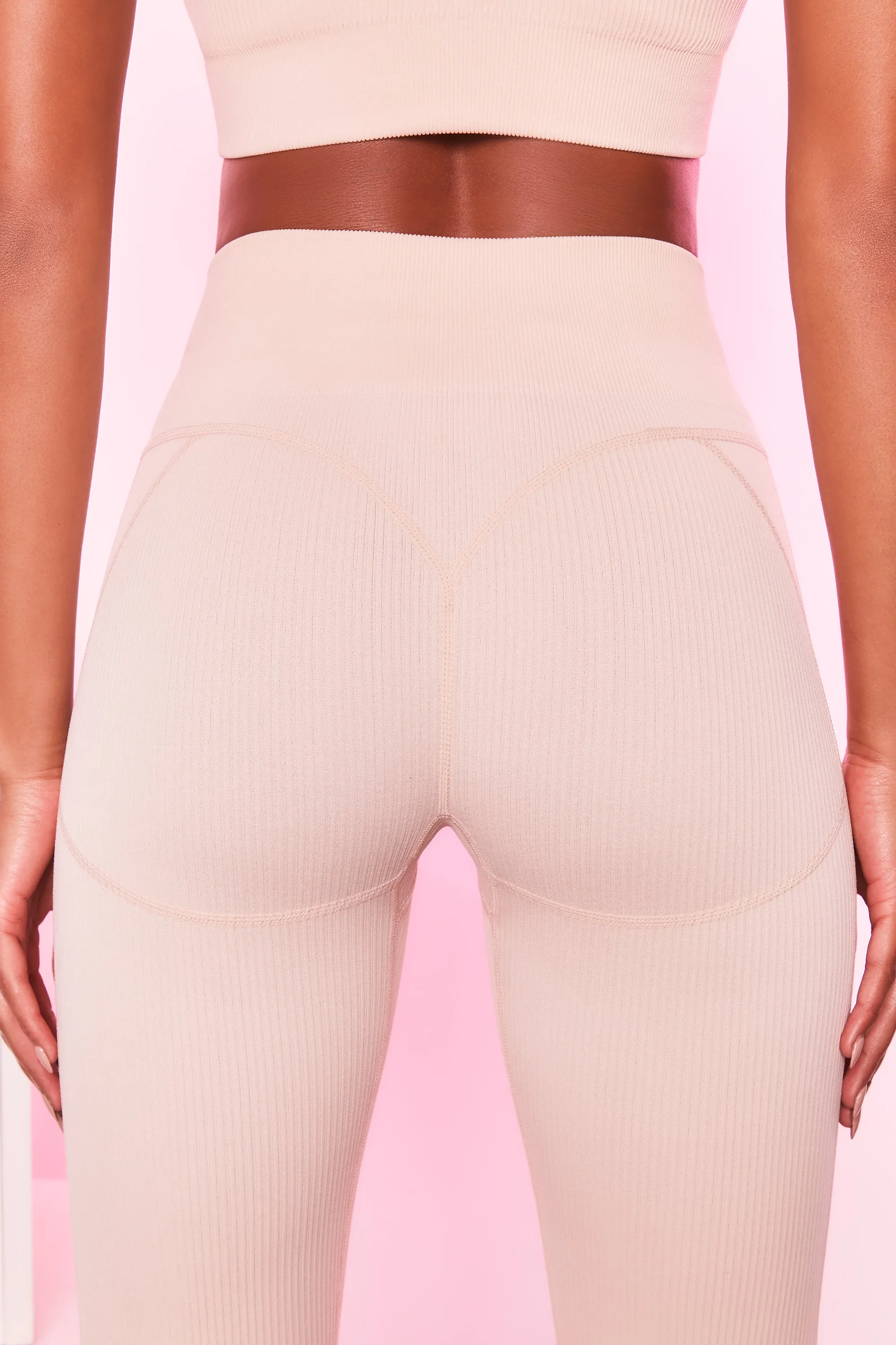 Strong Ribbed Butt Lifting Leggings in Cream