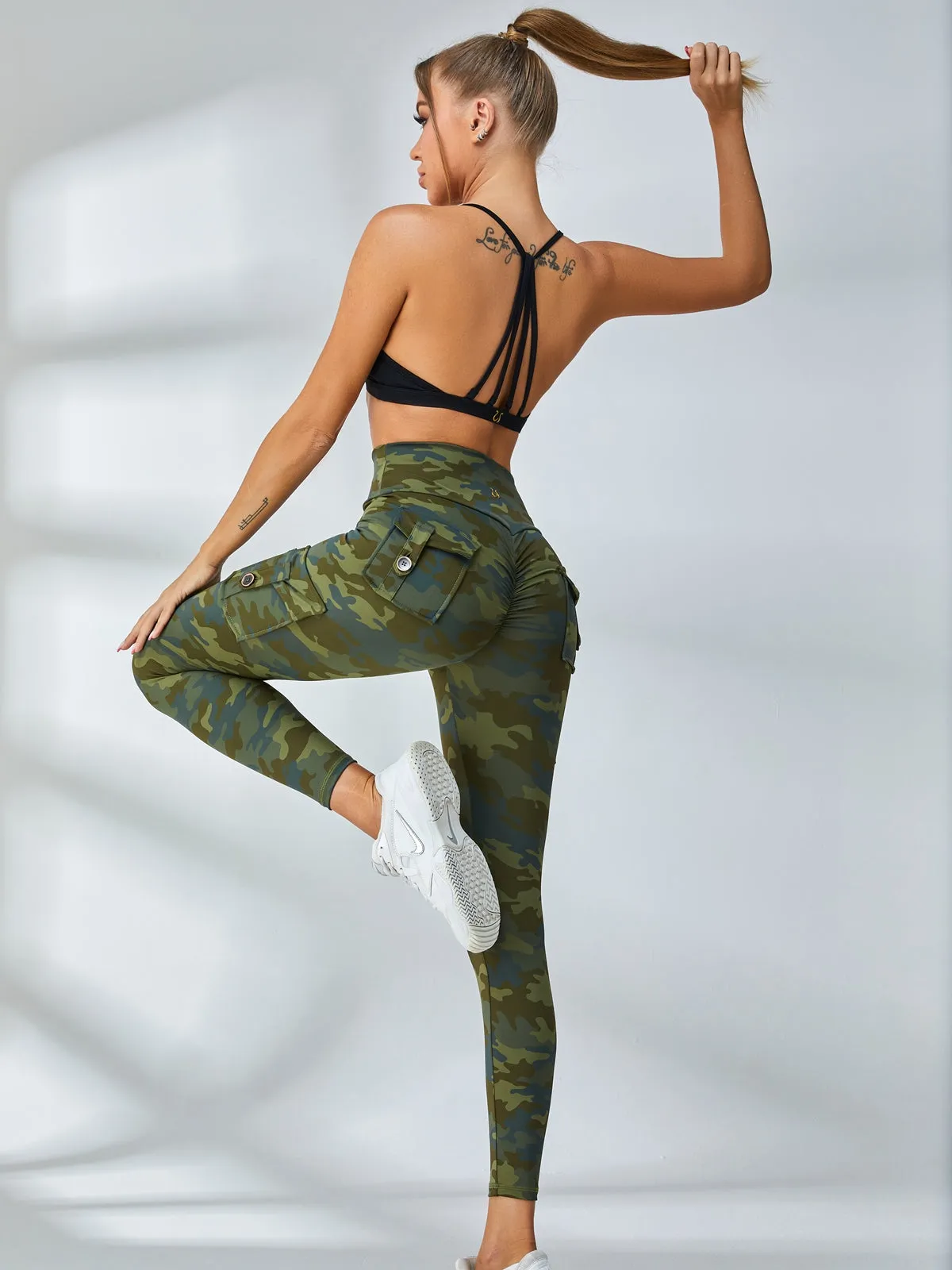 ZASUWA Female High Waist Camouflage Leggings